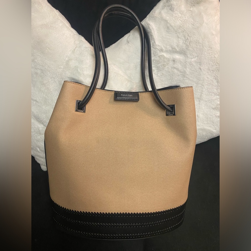 BNWT Calvin Klein leather & canvas tote